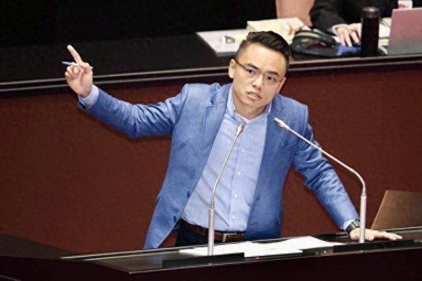 易云达 洪孟楷近16万票当选，9万多票就能罢免？国民党民代批“荒谬”